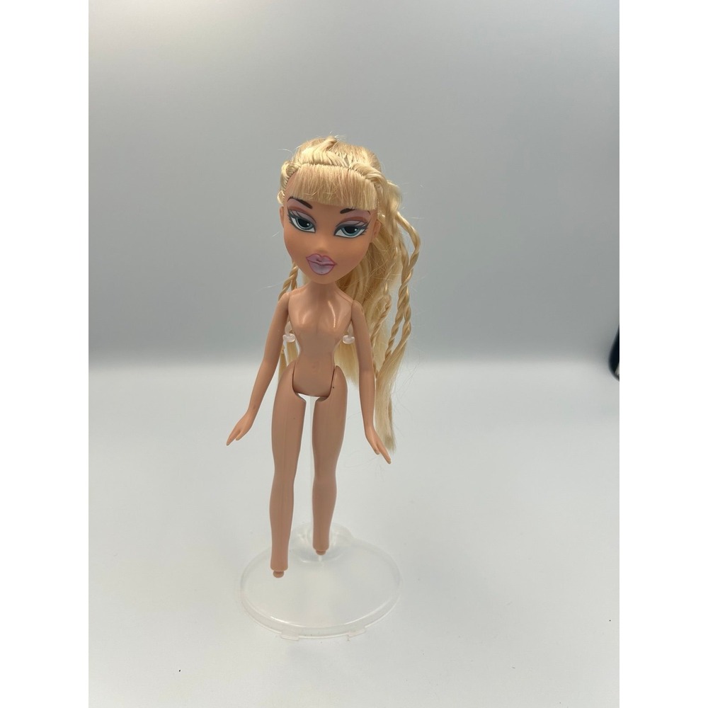 Bratz Express It Cloe
